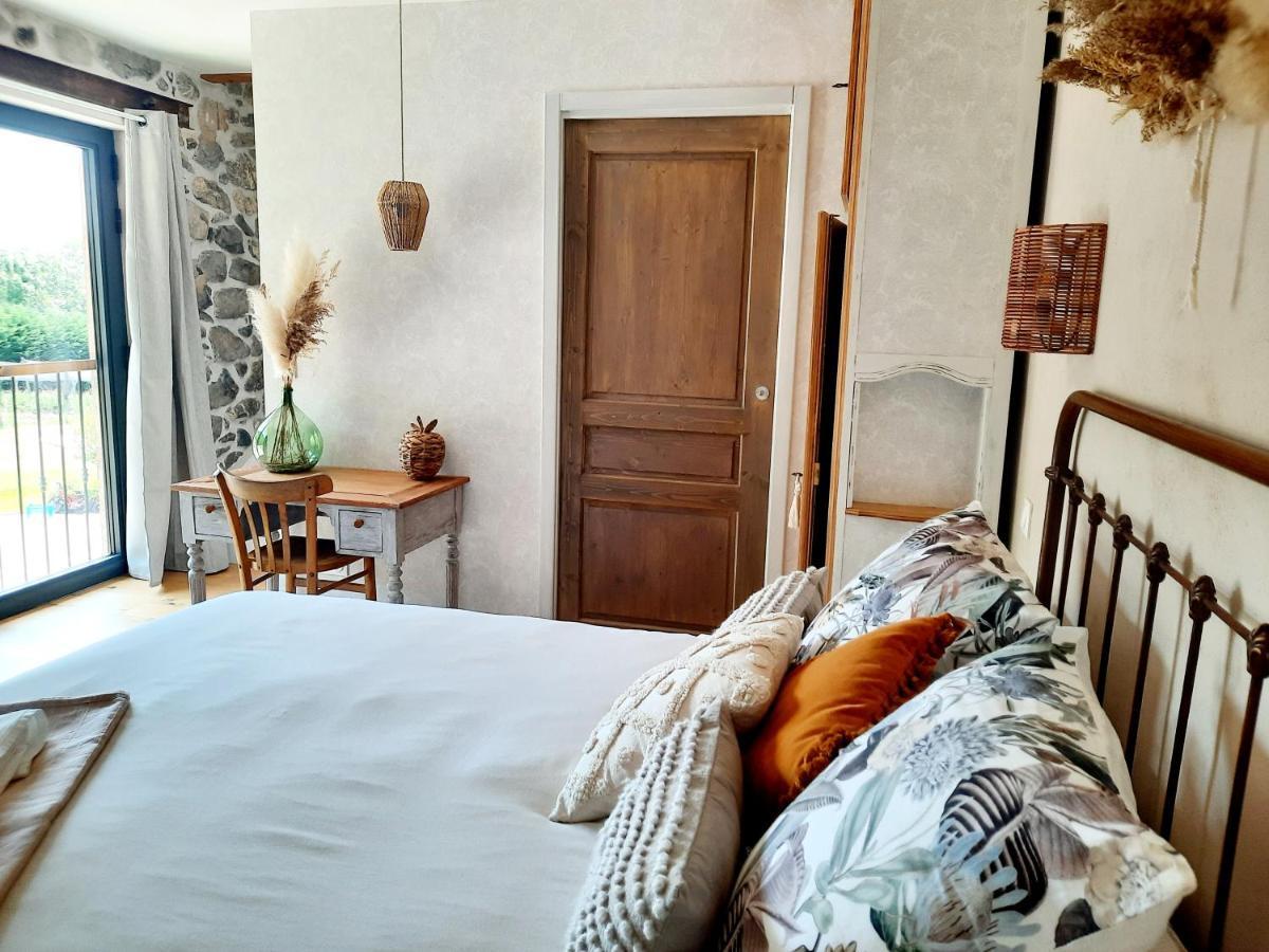 Le Petit Begou Bed & Breakfast Saint-Auban-d'Oze ภายนอก รูปภาพ