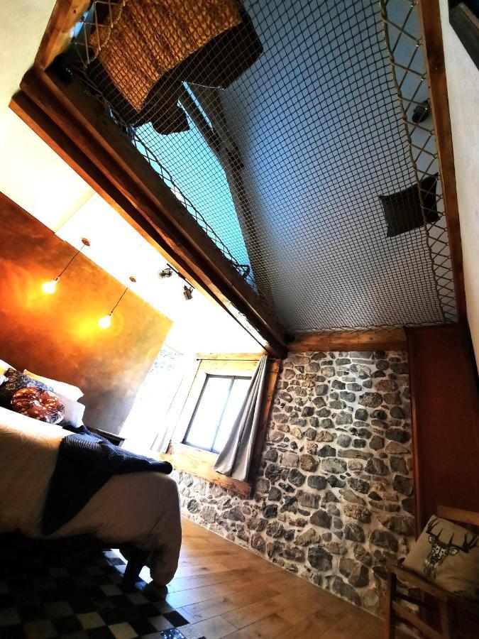 Le Petit Begou Bed & Breakfast Saint-Auban-d'Oze ภายนอก รูปภาพ