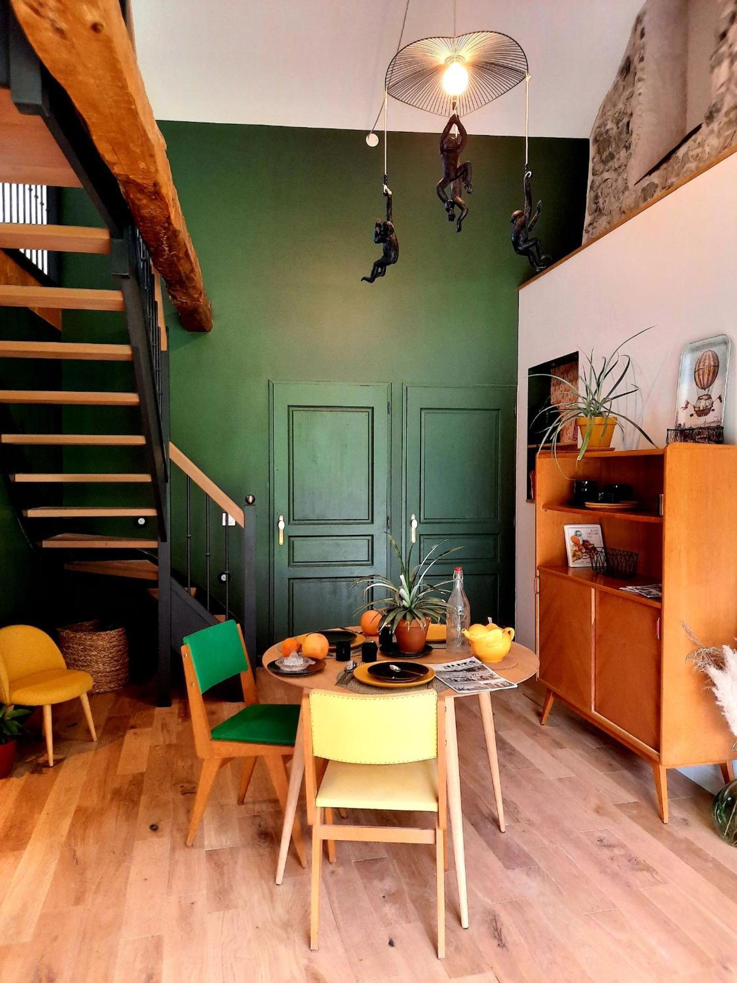 Le Petit Begou Bed & Breakfast Saint-Auban-d'Oze ภายนอก รูปภาพ
