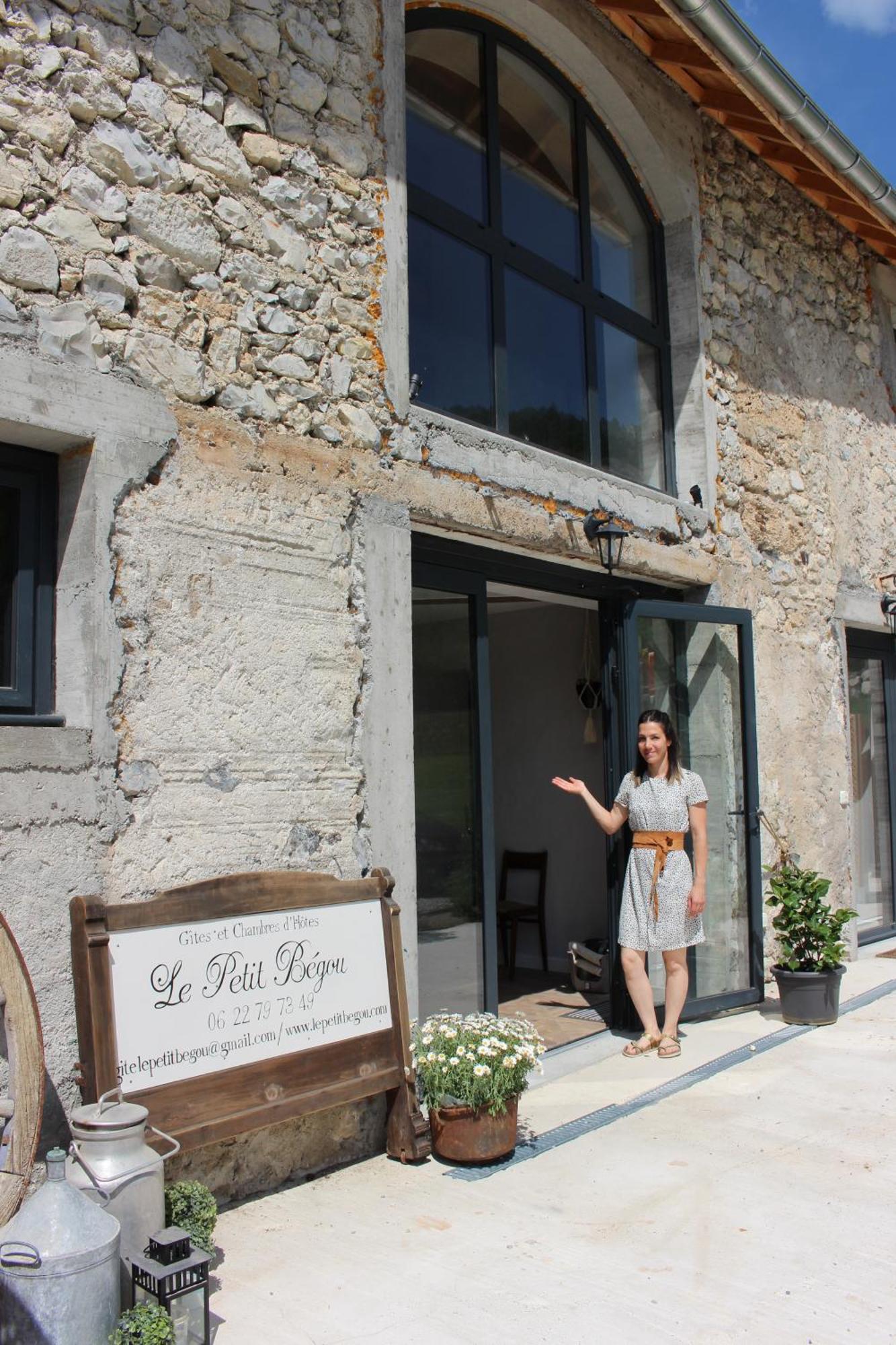 Le Petit Begou Bed & Breakfast Saint-Auban-d'Oze ภายนอก รูปภาพ